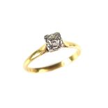 18 ct yellow gold diamond solitaire ring. The round brilliant cut diamond weighing approx. 0.16 ct.