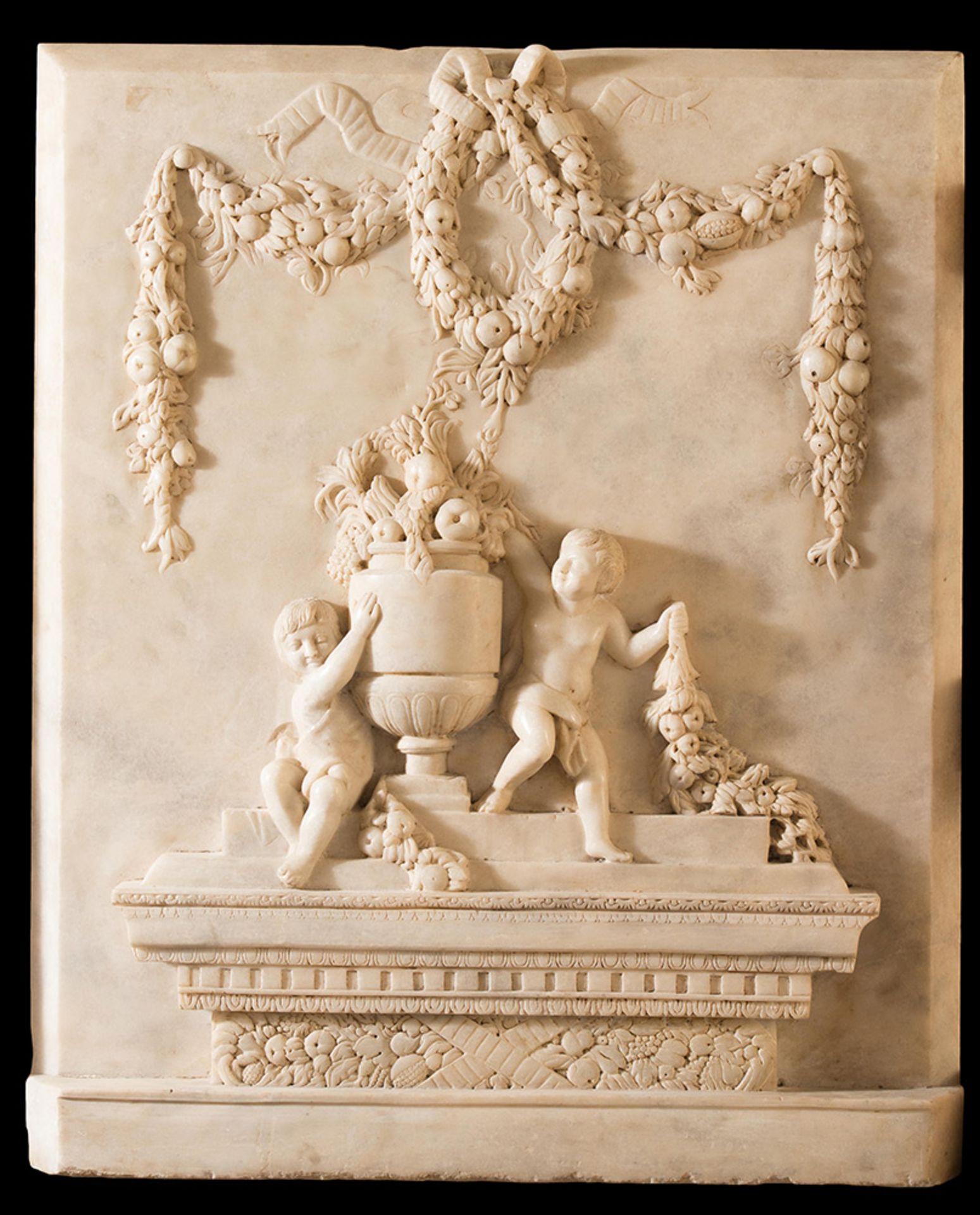 White marble high-relief, "Trionfo di frutta con putti", 19th Century