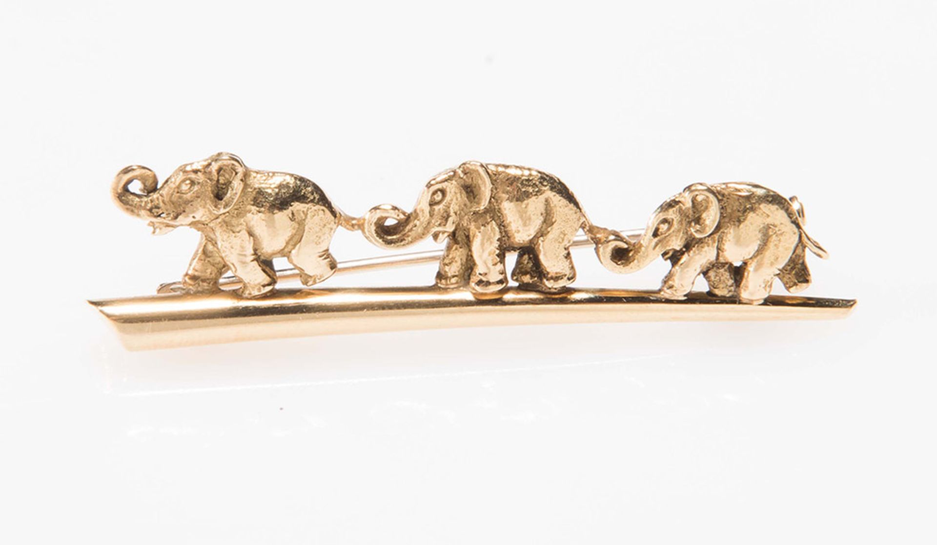 Yellow gold &quot,Elephant&quot, brooch.