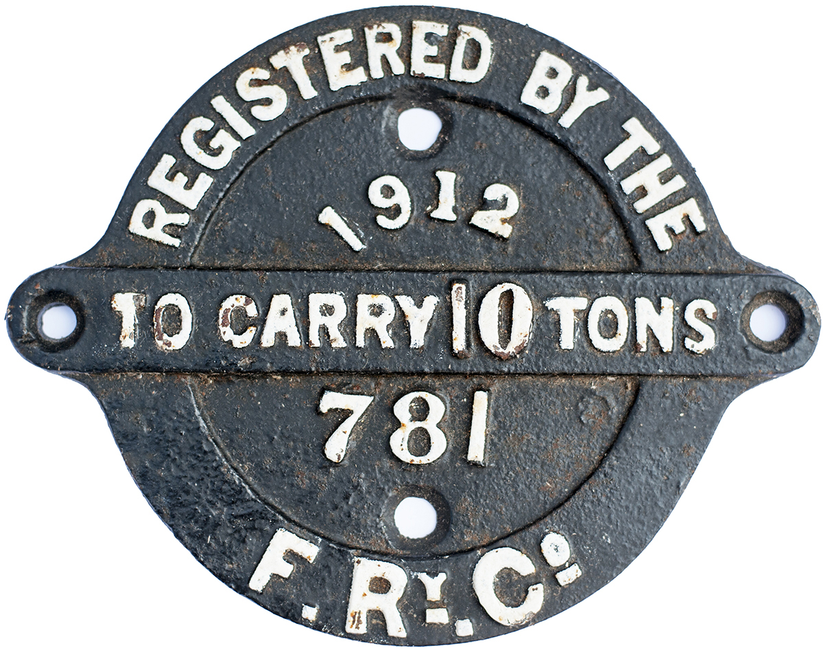 Cast iron wagon registration plate REGISTERED BY THE F.R.Y. Co 10 TONS 781 1912. Complete and with