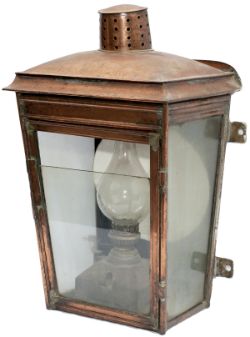 Midland Railway copper wall mounted station lamp, top of chimney stamped G3064 MR Co GAS. Stands