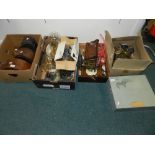 A quantity of mantel clocks and clock parts including oak and mahogany cased examples,