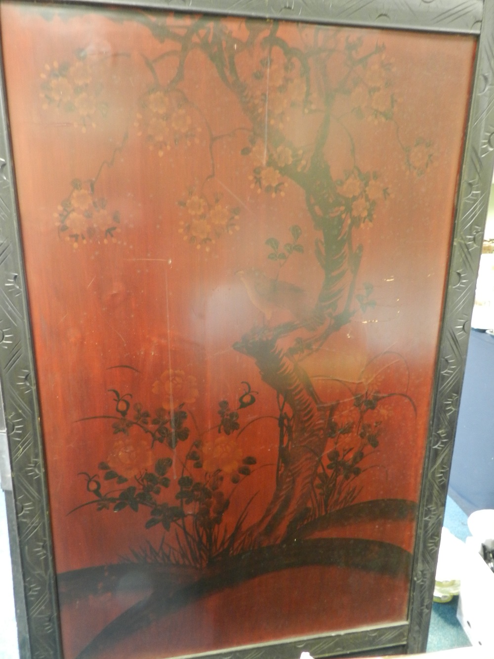 A Chinese coromandel and lacquer two fold draught screen - Image 3 of 6