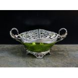 An Edwardian silver mounted bon bon dish, William Comyns, London 1905,