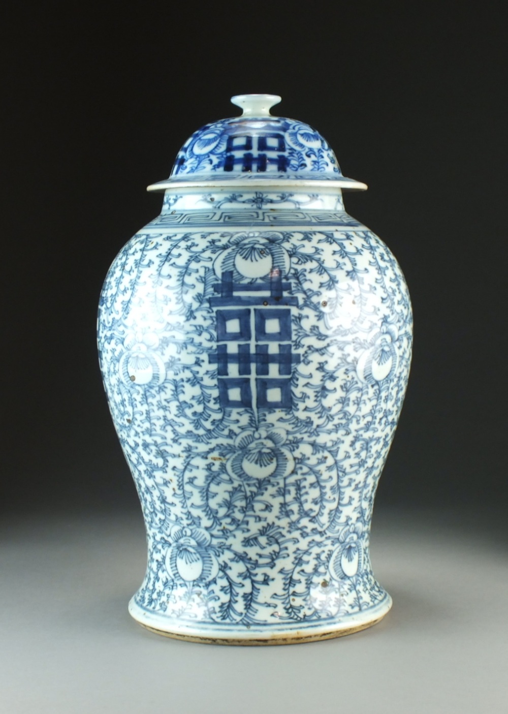 A Chinese blue and white jar and cover, 19th Century,