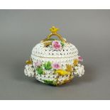 A Meissen porcelain Schneeballen bowl and cover,