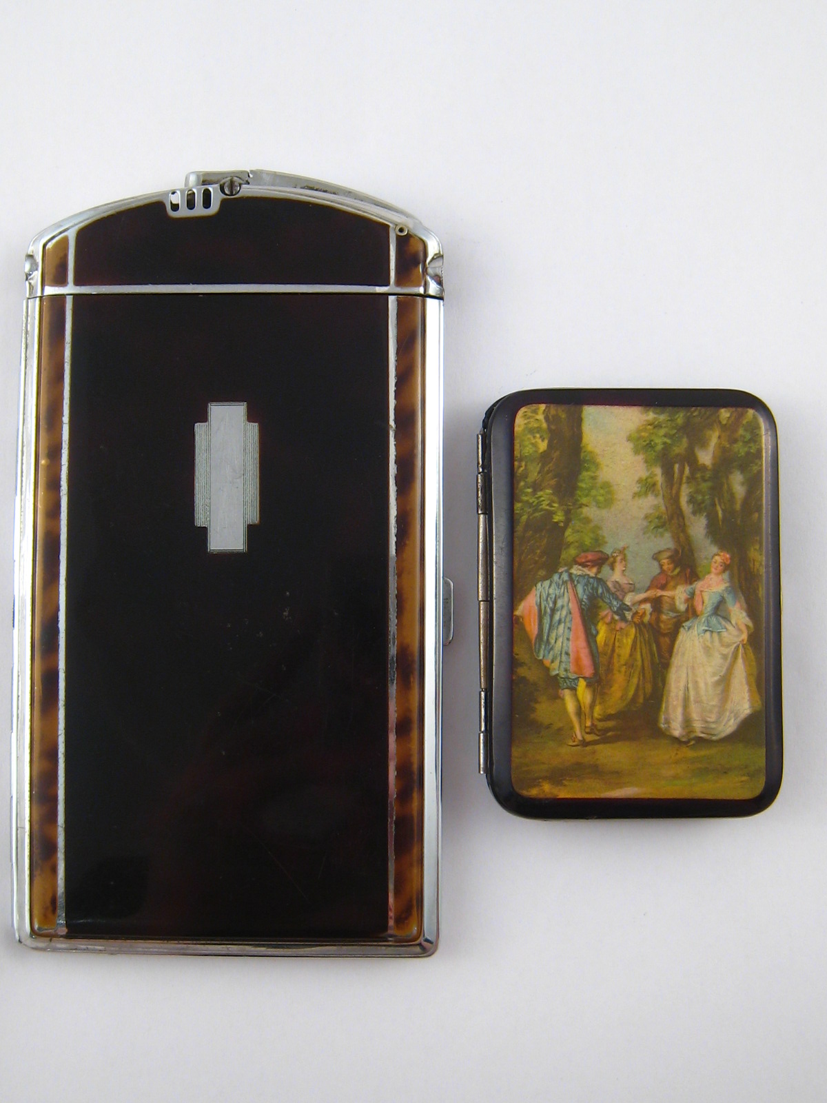 A Ronson Art Deco combined cigarette case and lighter in chrome with faux tortoiseshell lacquer