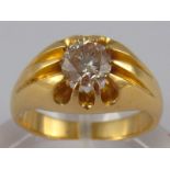 A fine gent's 18 carat gold diamond solitaire ring,