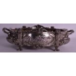 A MID 19TH CENTURY SILVER PLATED TABLE CENTRE PIECE of good quality, depicting putti within