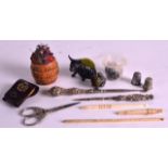 A GROUP OF VARIOUS SEWING UTENSILS including a silver pin cushion etc. (13)