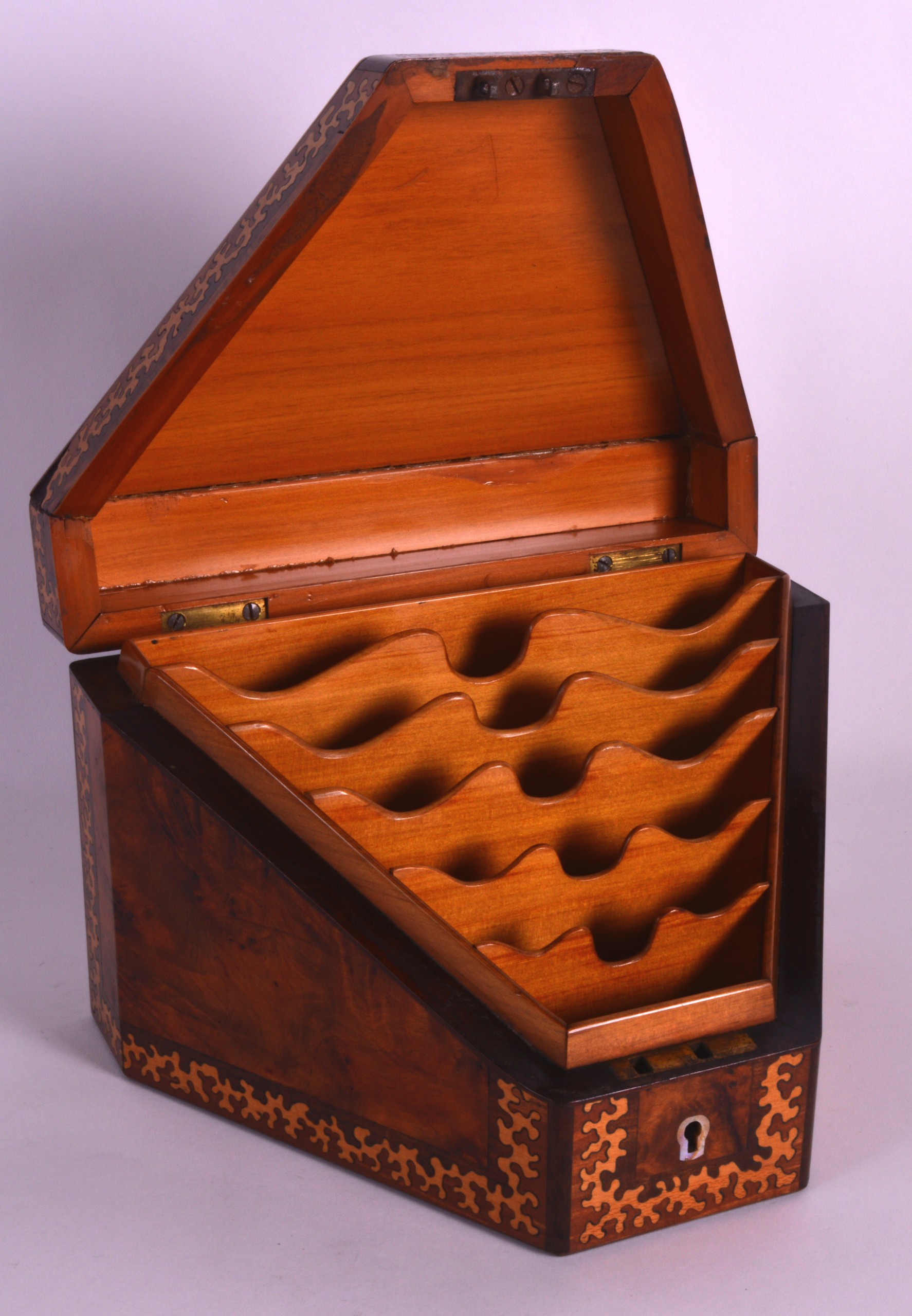 A VICTORIAN WALNUT STATIONARY BOX with seaweed inlaid decoration, the top opening to reveal a fitted - Image 2 of 2