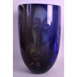 JOHN FORD (C1988) A lovely Graal glass abstract vase, wonderfully decorated with elongated faces