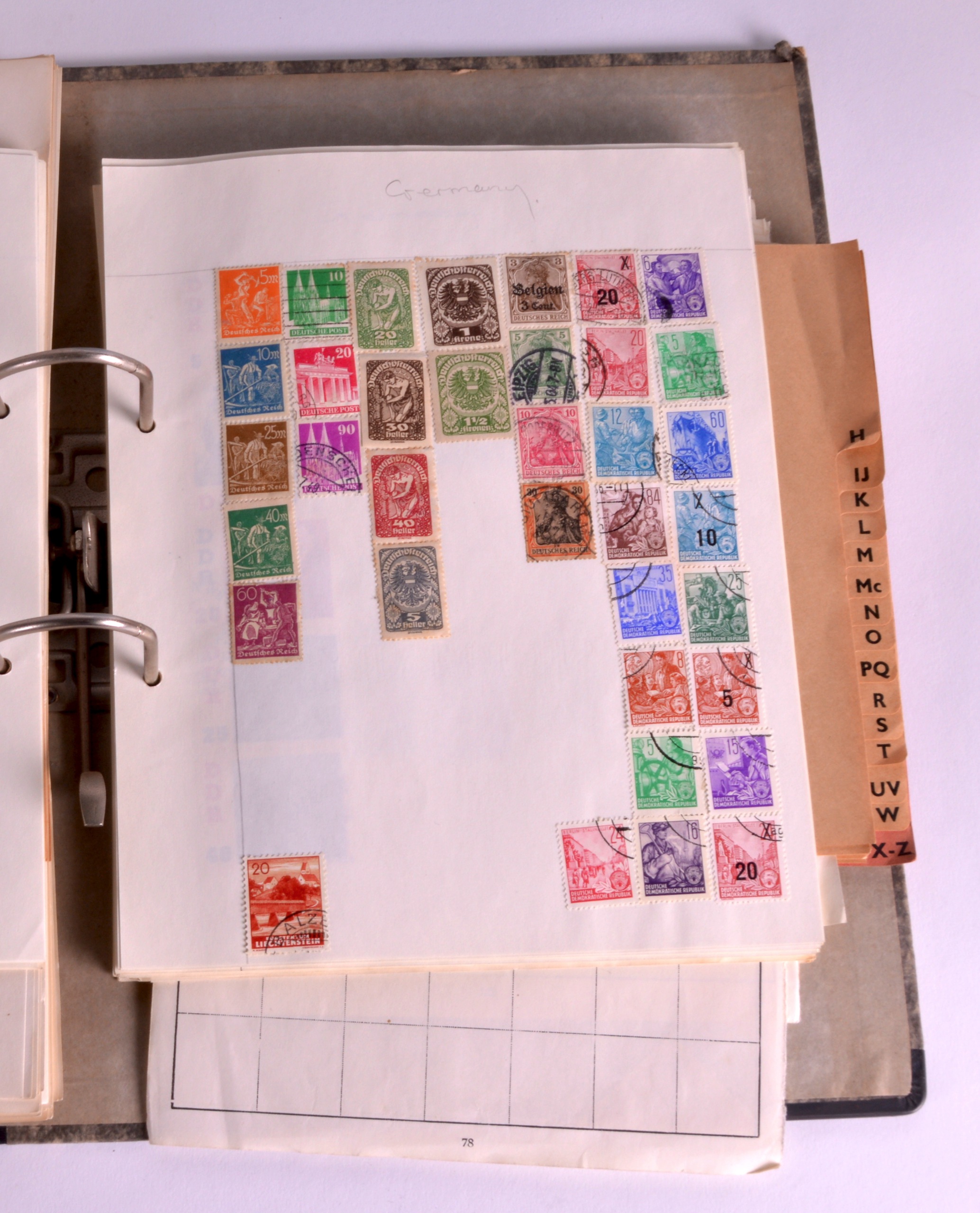 A COLLECTION OF STAMPS contained within 2 albums and also loose in boxes. (qty) - Image 3 of 7