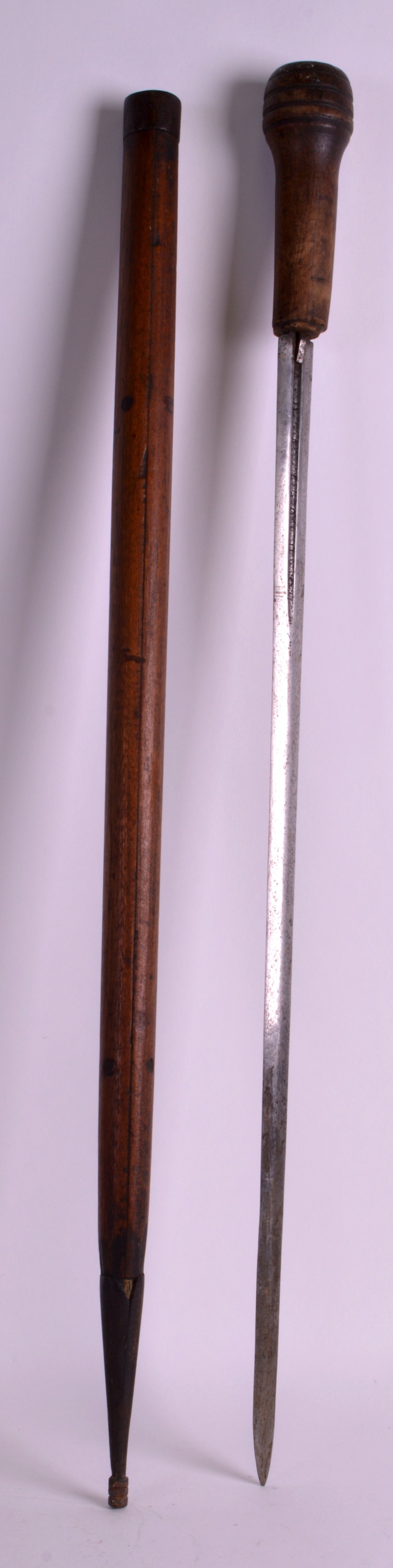 AN EARLY 20TH CENTURY CONTINENTAL SWORD STICK the blade inscribed to the front ' Ahagom'. 2Ft 8ins