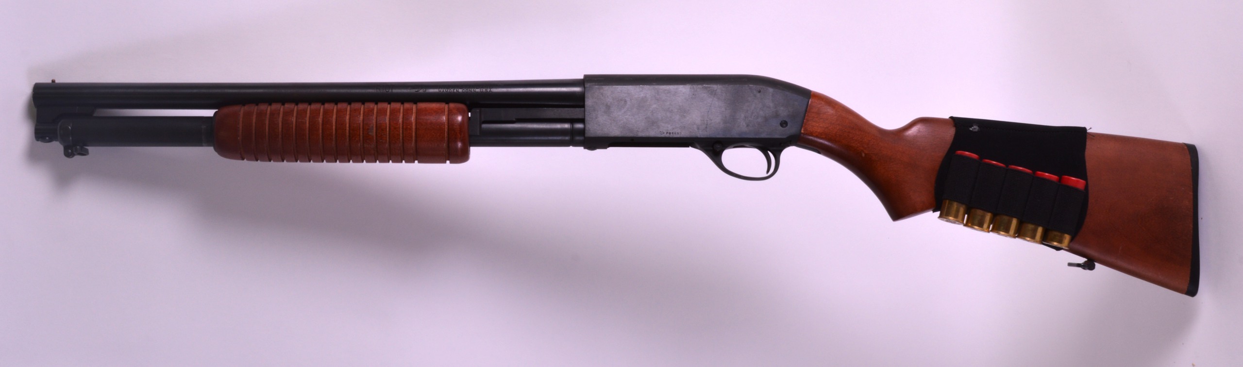 A DE ACTIVATED AMERICAN POLICE ISSUE TACTICAL SHOTGUN.