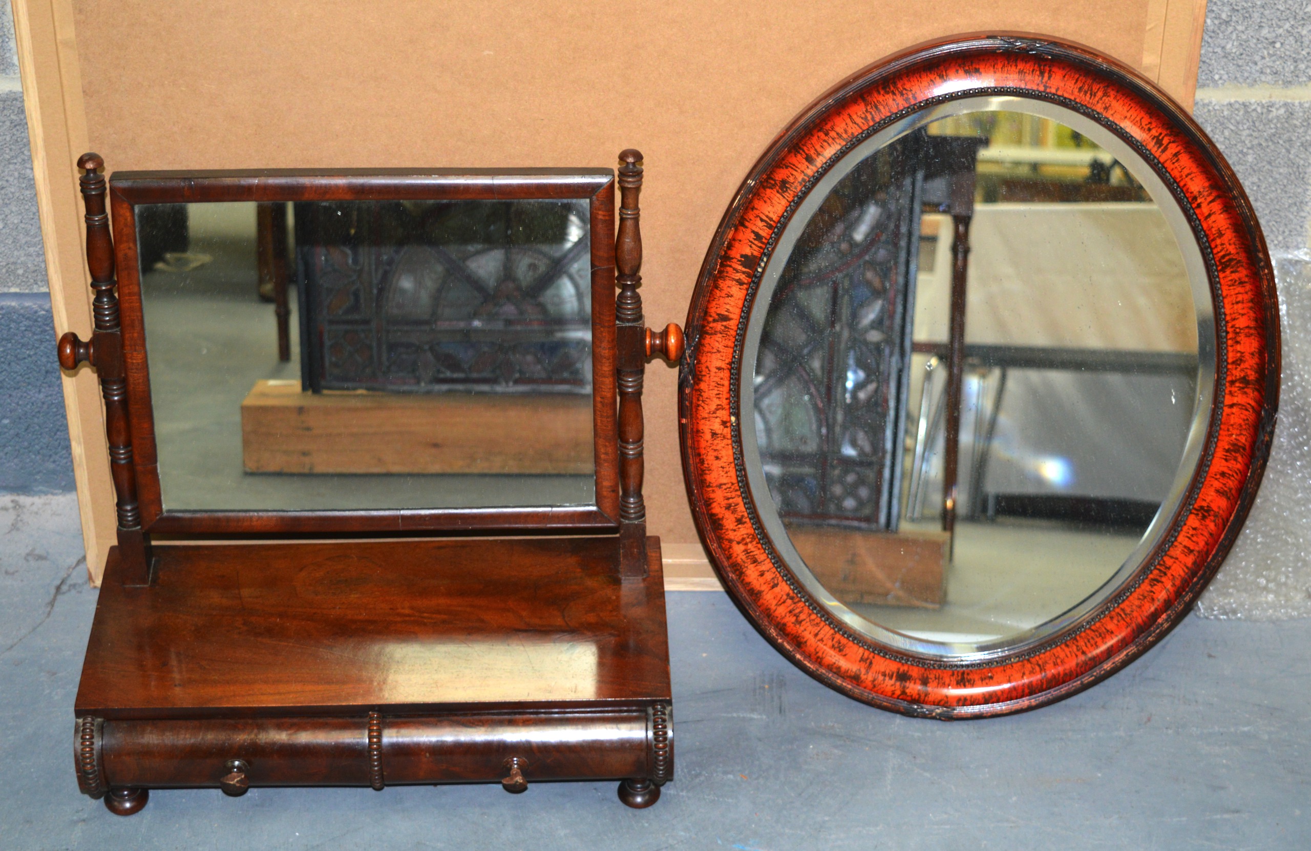 A MAHOGANY CONSOLE TABLE together with a toilet mirror. (2)