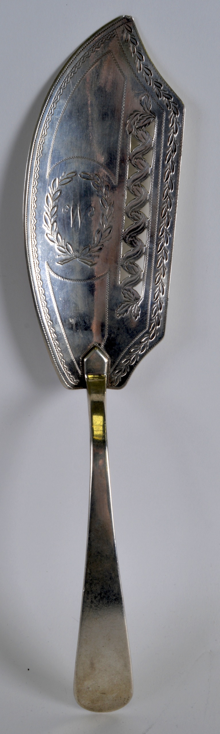 A GEORGE III SCOTTISH SILVER FISH SLICE. Edinburgh C1795.