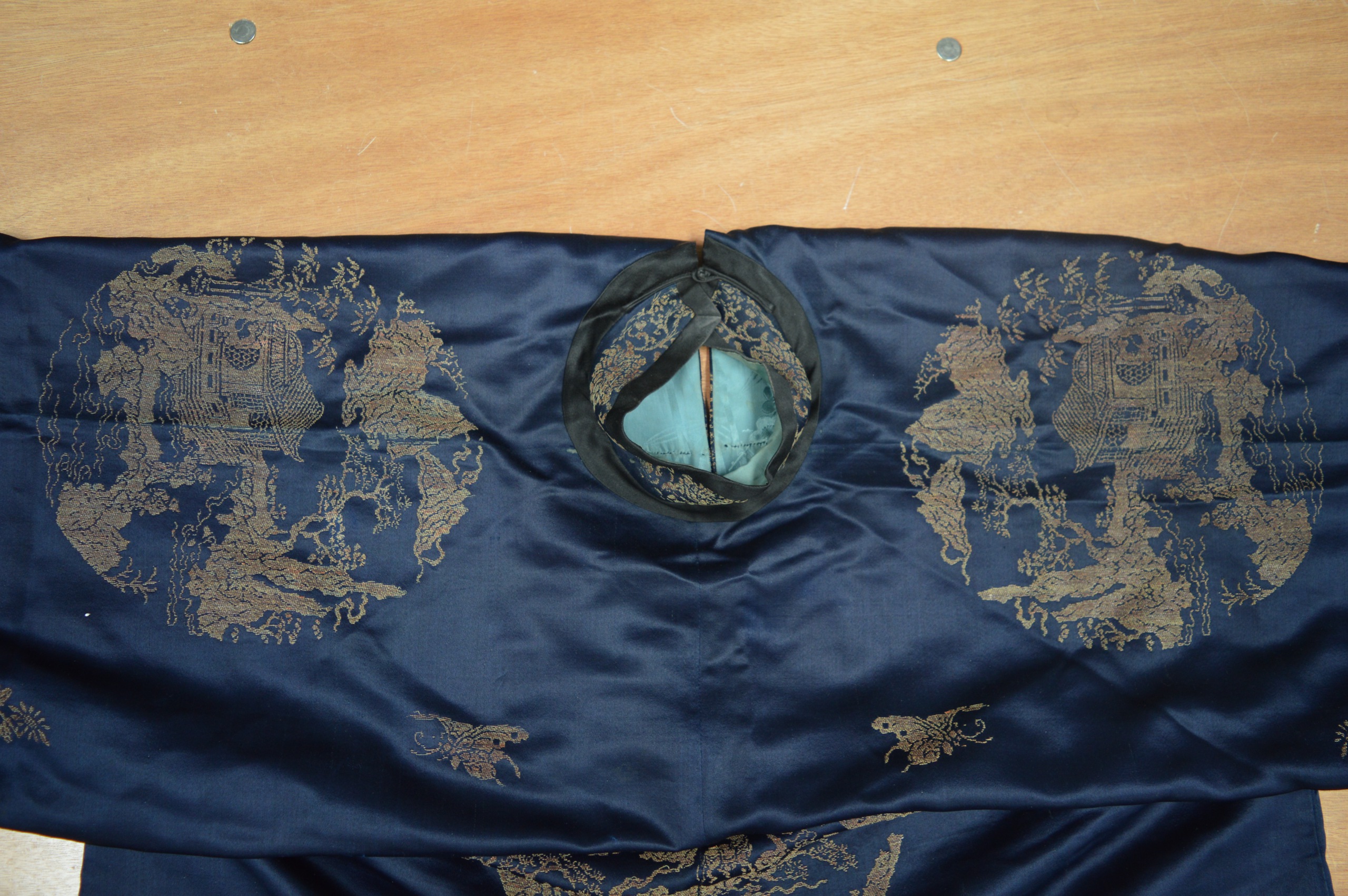 AN UNUSUAL 19TH CENTURY CHINESE BLUE SILKWORK ROBE decorated with insects and landscapes, the - Image 8 of 8