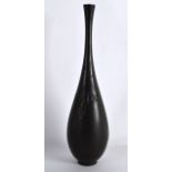 A GOOD LATE 19TH CENTURY JAPANESE MEIJI PERIOD BRONZE VASE of stylish form.