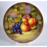 AN ENGLISH PORCELAIN PANEL by ex Worcester artist D Smith. 9Ins diameter.