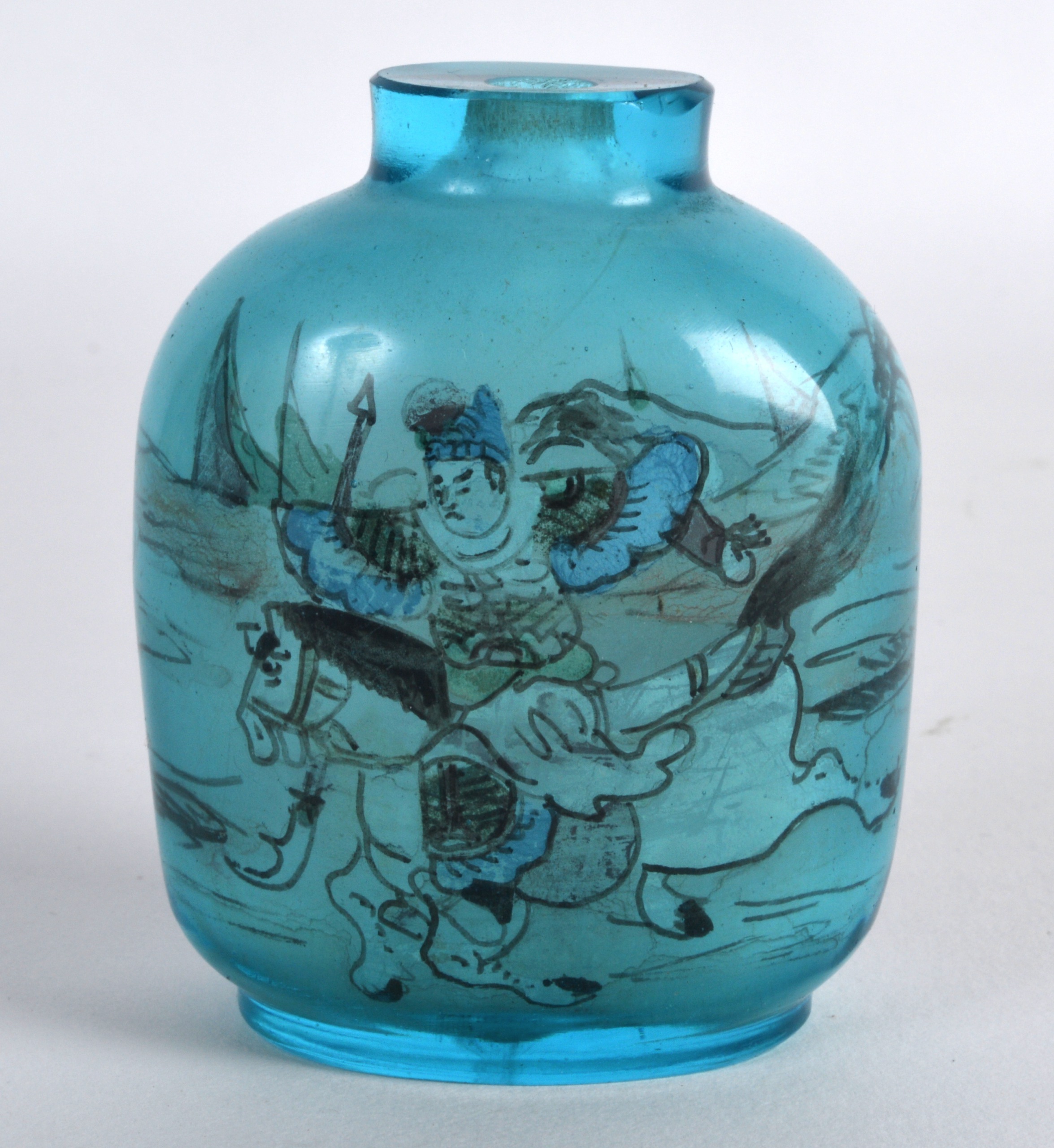 AN UNUSUAL EARLY 20TH CENTURY CHINESE REVERSE PAINTED BLUE SNUFF BOTTLE decorated with equestrian - Image 2 of 3