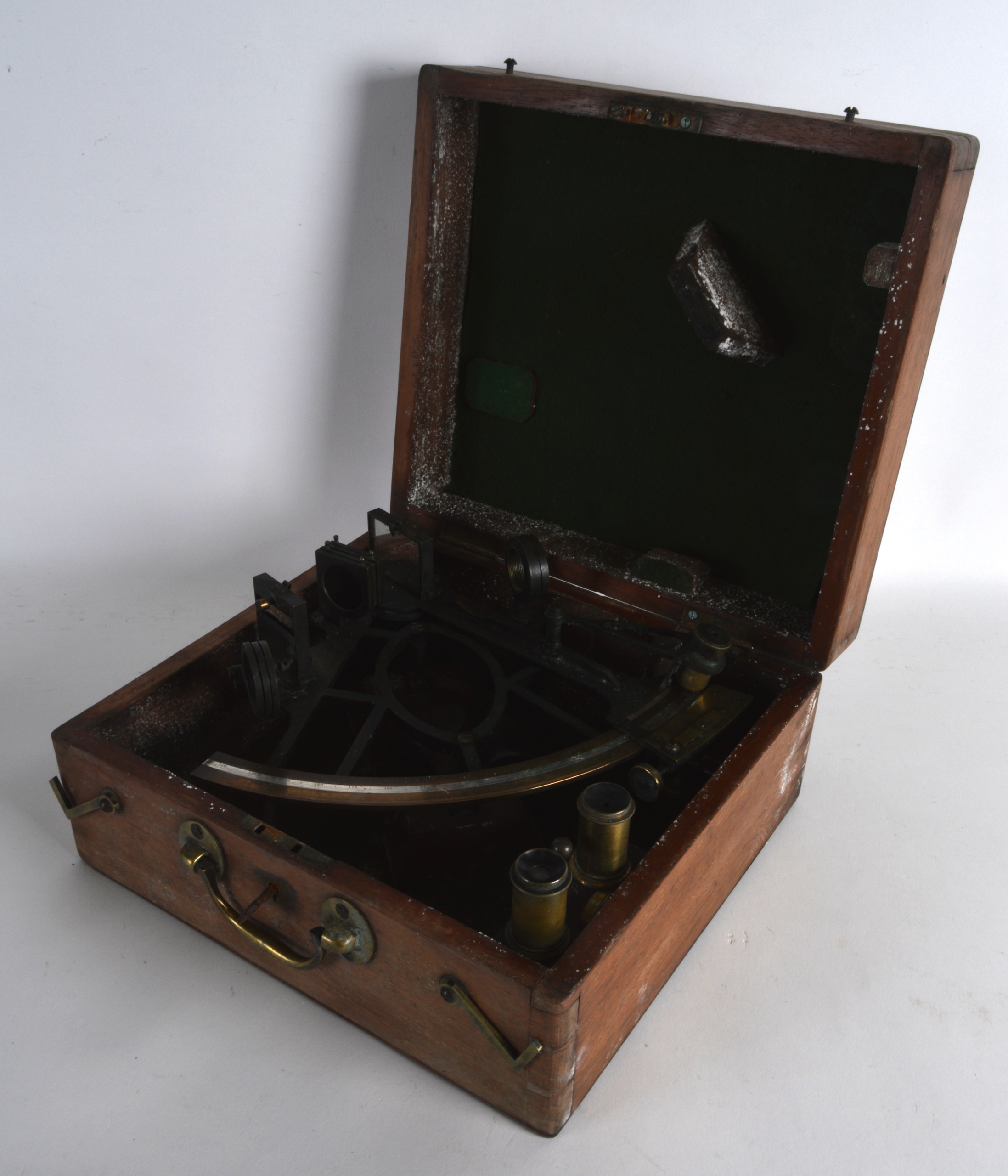 A CASED VICTORIAN MARITIME SEXTANT by Heath & Co of London, with brass fittings. Sextant 9.5ins