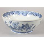 A CHINESE PORCELAIN FOOD WARMER of domed circular form, painted in underglaze blue with sprays of