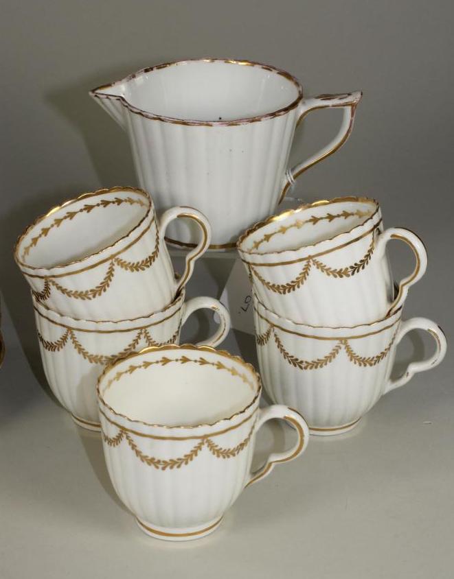 A MIXED DERBY PORCELAIN PART SERVICE, c.1790, all with variously gilded rims and comprising five - Image 2 of 3