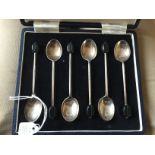 Boxed silver coffee bean spoons Sheffield 1950.