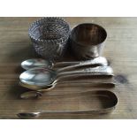 Six silver spoons, pair tongs and 2 knapkin rings 4.9 oz