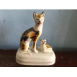 Small hollow base cat figure c1800