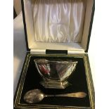 Sheffield silver bowl and spoon in case by Roberts and Berk 1929. 6.6ozs approximtely.