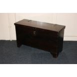 A 20th century small oak coffer, 71cm