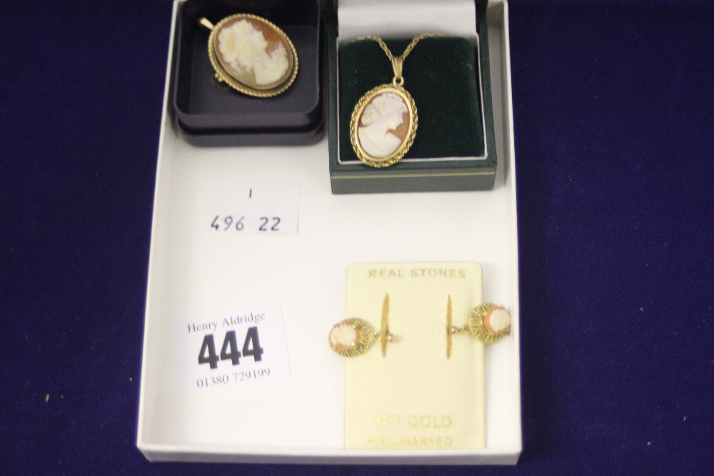 Hallmarked 9ct. gold: Cameos set consisting of a pendant and chain, metamorphic brooch and a pair of
