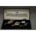 20th cent. Jewellery: Scottish grouse claw brooches set in unmarked white metal, 2 set with purple