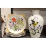 20th cent. Ceramics: Vases depicting wild birds & flowers (A. Rudisele) complete with