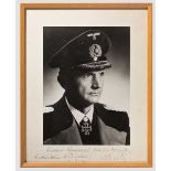 Großadmiral Karl Dönitz - gerahmtes Widmungsfoto 1971 Portraitaufnahme Dönitz in Uniform mit