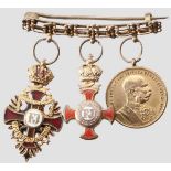 Franz Joseph Orden - Miniaturbarett Dreiteiliges Zierbarett mit Ritterkreuz des FJ-Ordens, dem