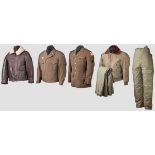 Kleine Uniformsammlung Winterjacke für Flieger aus braunem Leder mit hellem Pelzfutter und Kragen,