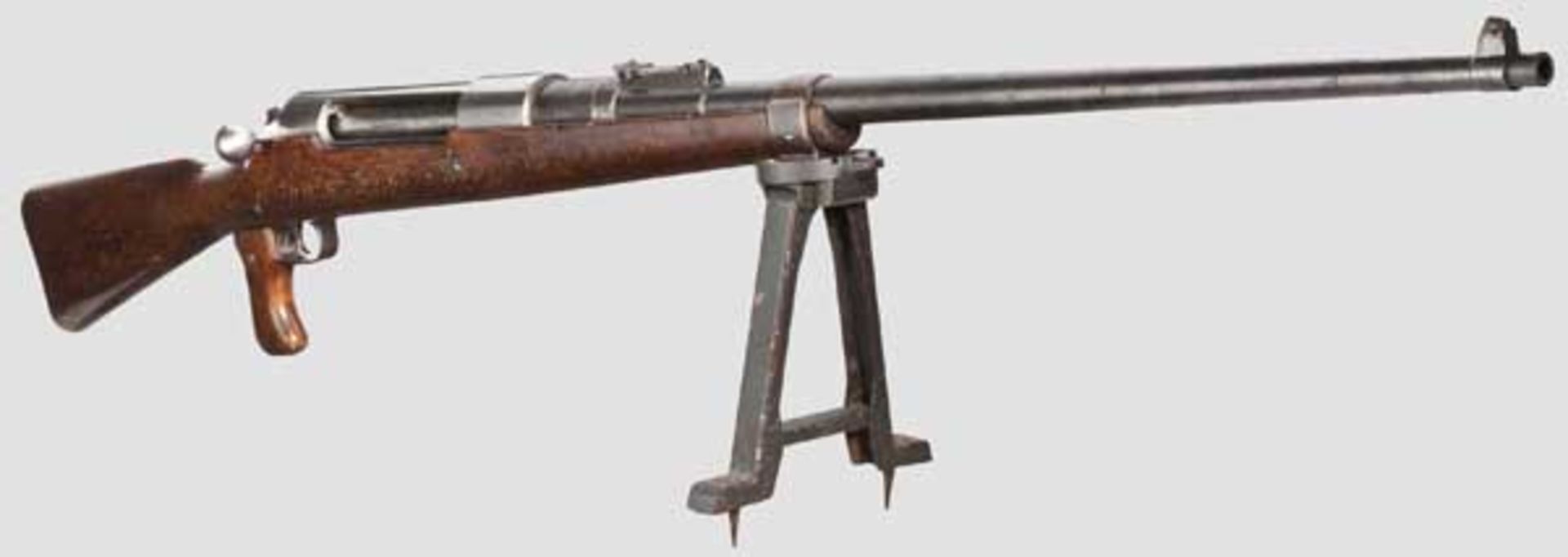 Tankgewehr Mauser M 1918 Kal. 13 x 93 HR (Halbrand), Nr. 569. Nummerngleich bis auf Pistolengriff.