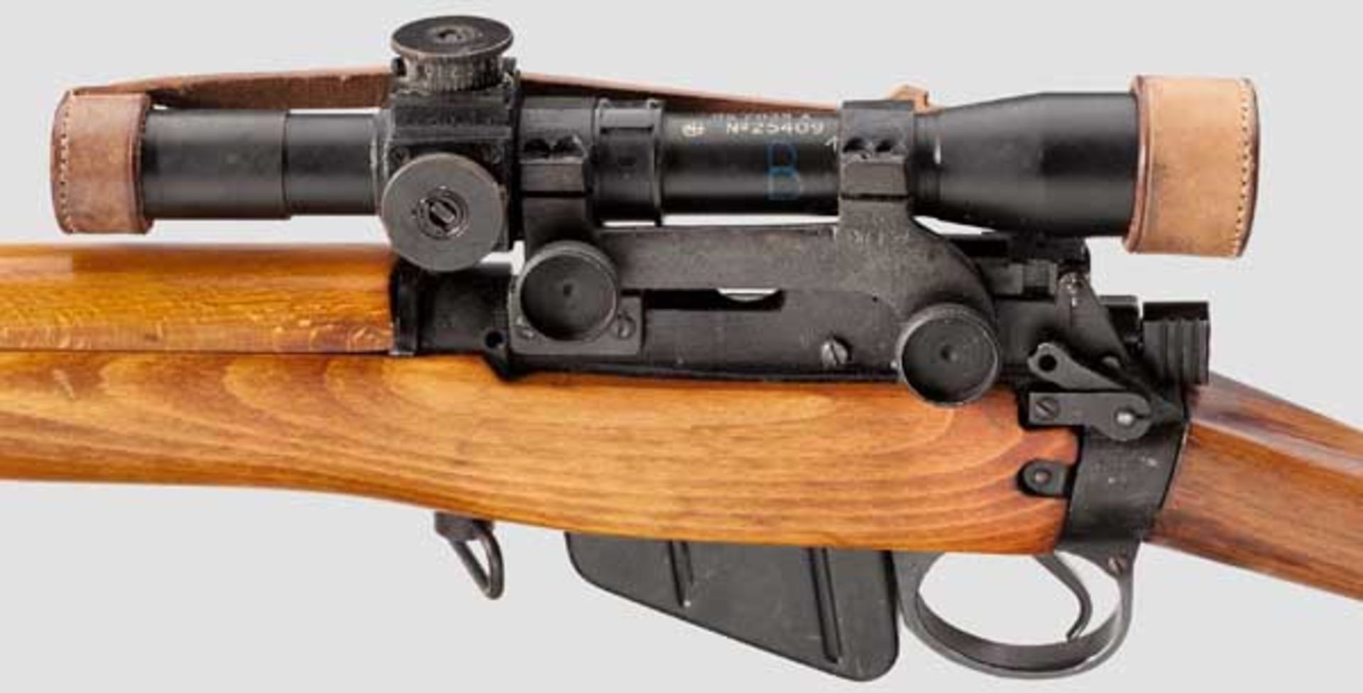 Scharfschützengewehr Lee-Enfield Rifle C No. 4 Mk I (T), Nr. V37952 Kal. .303 brit., Nr. V37952. - Bild 2 aus 2