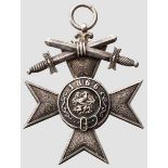 Militär Verdienst Kreuz 2. Klasse mit Schwertern des 2. Modells 1905 - 1913 In Silber geprägtes