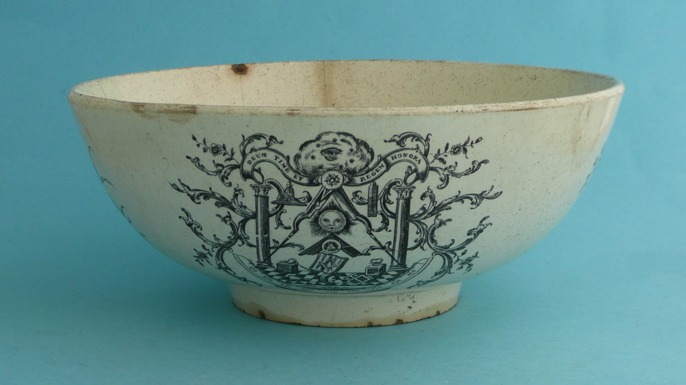 Admiral Sir G. Bridges Rodney: a creamware bowl printed in black with a named portrait and on the - Image 3 of 4