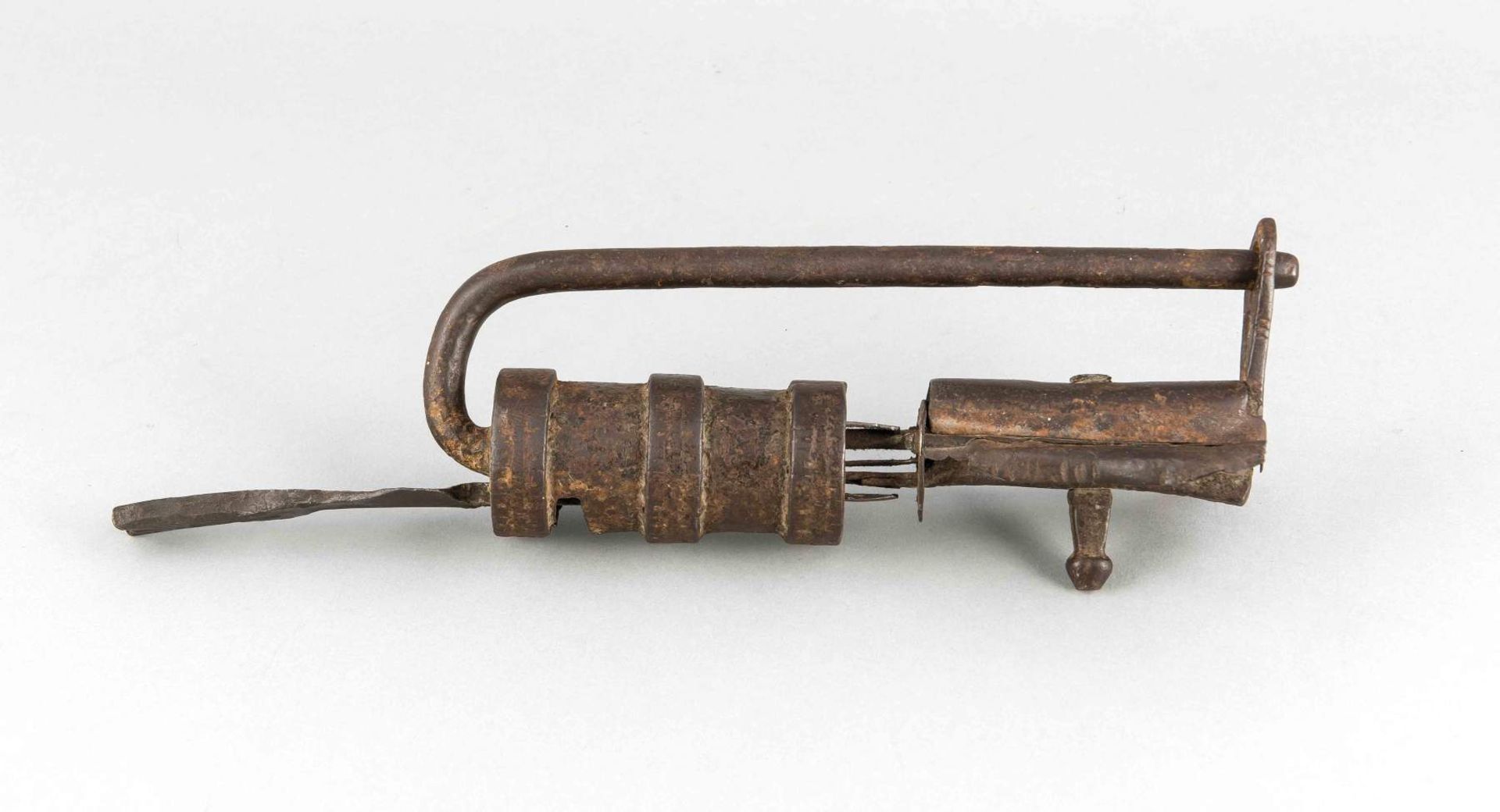 Stangenschloss, antikes Tempelschloss, Tibet oder Nepal, Eisen, mit Schlüssel, L. 23 cm