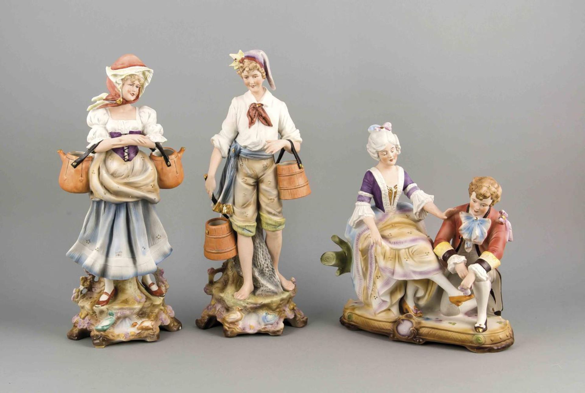 Drei Figuren, Grafenthal, 20. Jh., Bauernpärchen mit Eimern und Aschenputtel, allepolychrom