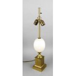 Tischlampe um 1930, elektr., 2-flg., Messingsockel mit schlankem Schaft und Nodus,