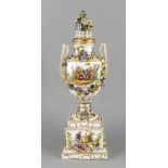 Potpourrivase mit Sockel, Carl Thieme, Potschappel, um 1900, Amphorenvase mit seitlichenHenkeln,