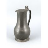 Weinkrug, "Good Guernsey Pot Flagon", Zinn, um 1750, Londoner Marke, Birnenform mitStandring u.