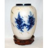 19TH CENTURY OVOID VASE OF LARGE PROPORTIONS DECORATED WITH BLUE FLOWERS AND GILDING EXTENSIVE