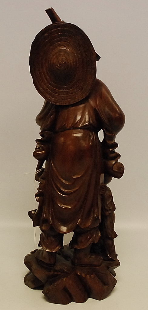 A MODERN ORIENTAL CARVED HARD-WOOD FIGURE OF A MAN AND CHILD, - Image 3 of 4